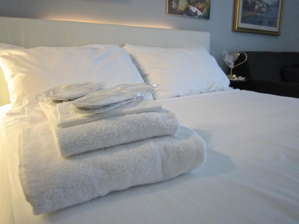 Aiello Suites Executive Μιλάνο Δωμάτιο φωτογραφία